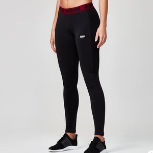 MyProtein Curve Seamless Legging - Black/Red